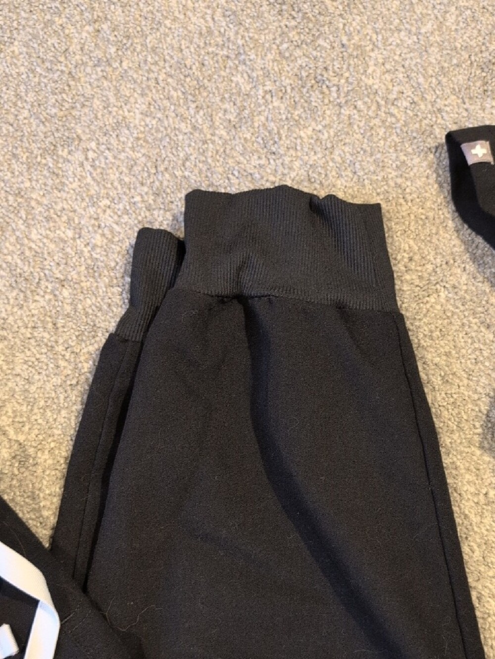 Figs Black Jogger Scrub Set - Picture 2 of 5